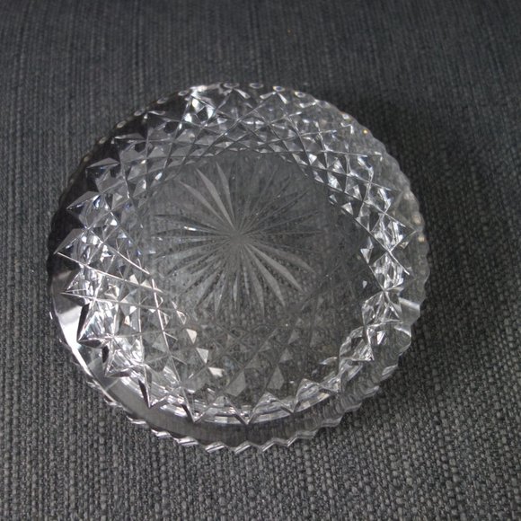 Nice Ash Tray with some Weight to it! - Picture 4 of 7